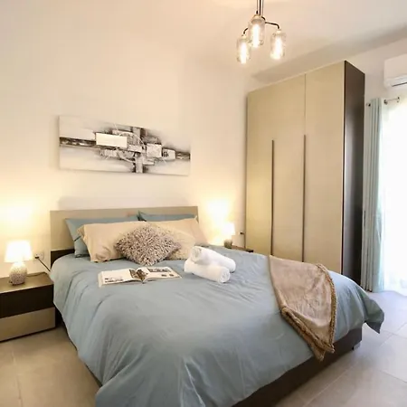 Gzira 3 Bedroom Apartment Exterior photo
