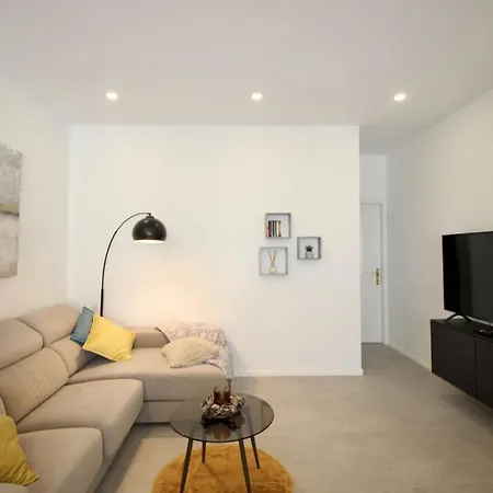 Gzira 3 Bedroom Apartment Exterior photo