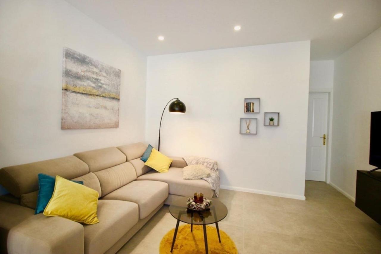 Apartment 3 Bedroom *